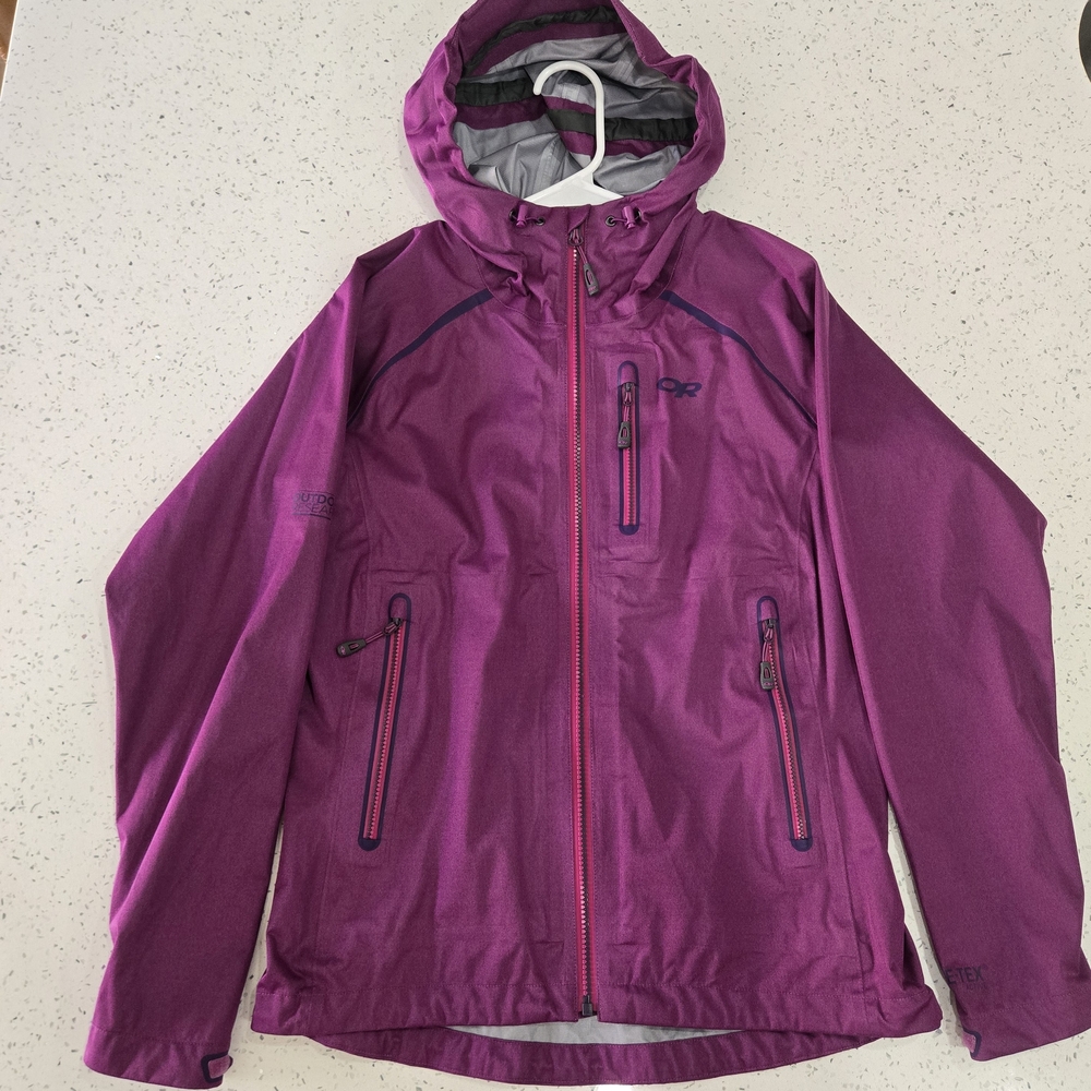 Outdoor Research Women's Magenta Hooded Shell Technical Gore-tex Hiking Jacket